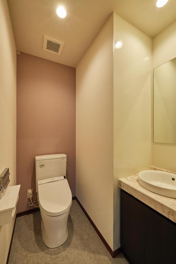 Hotel Trend Kyobashi Ekimae Осака Экстерьер фото