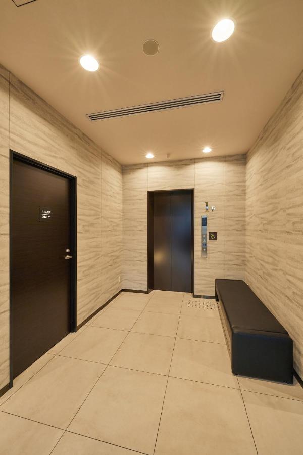 Hotel Trend Kyobashi Ekimae Осака Экстерьер фото