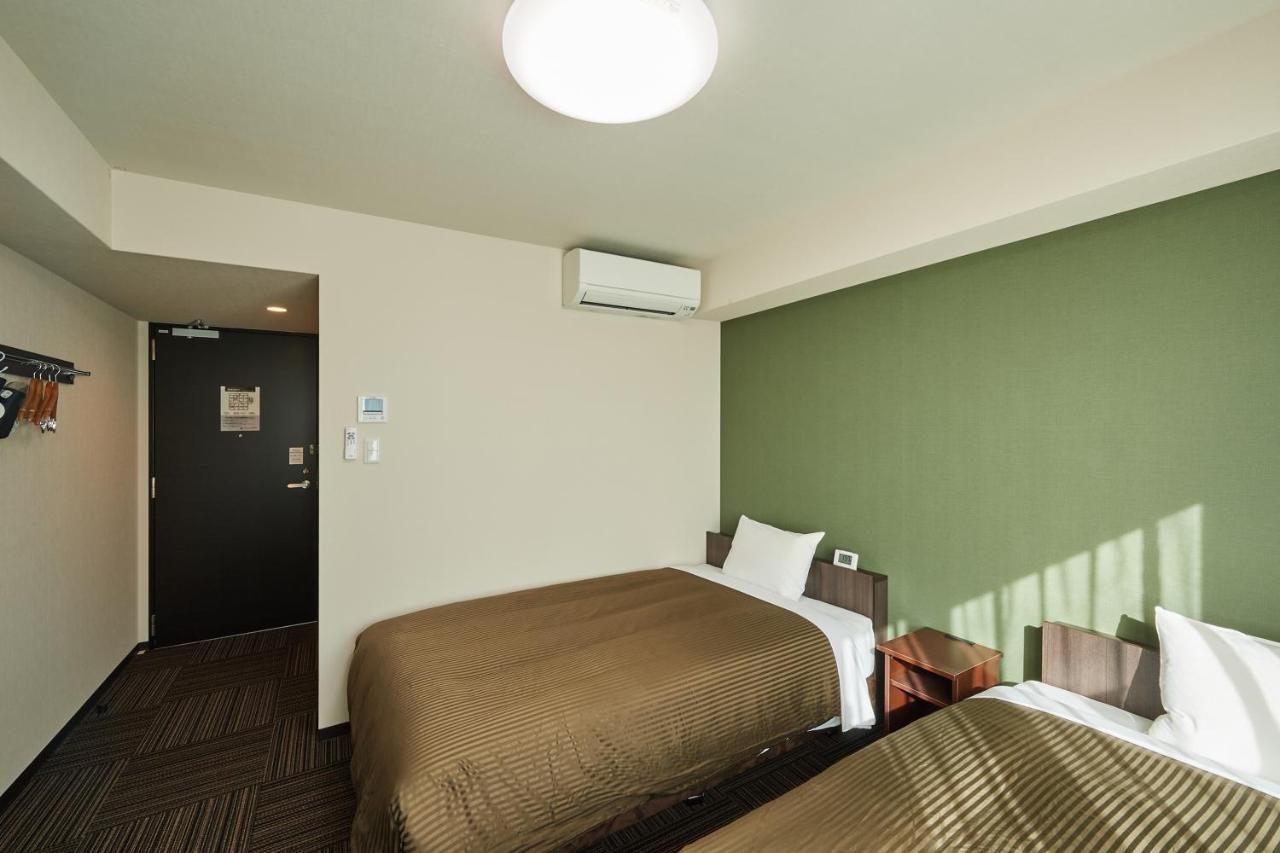 Hotel Trend Kyobashi Ekimae Осака Экстерьер фото